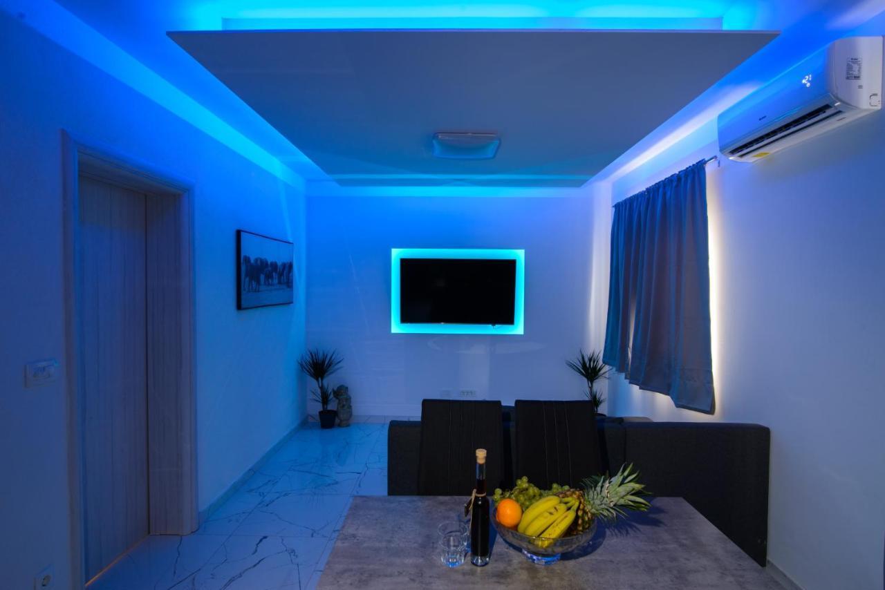 Apartments Pelja Trogir Extérieur photo