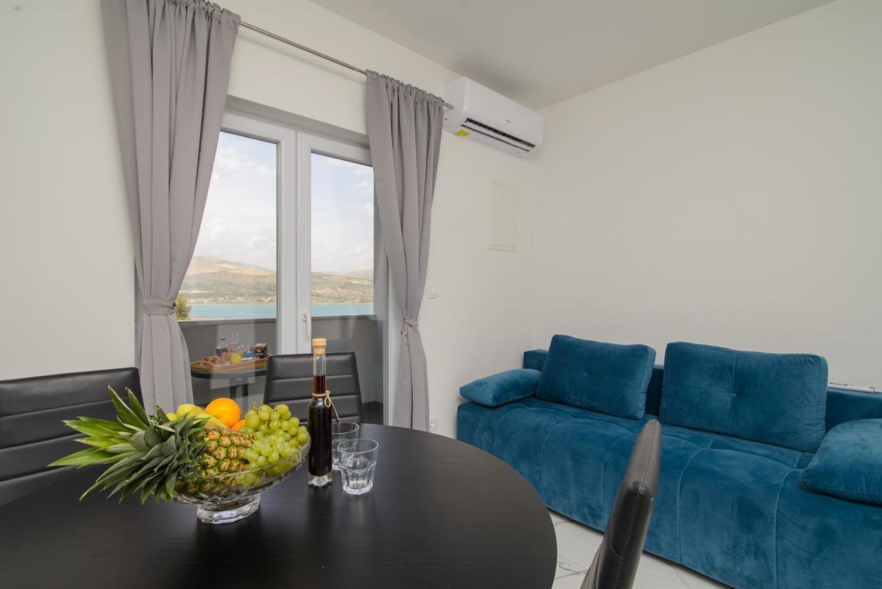 Apartments Pelja Trogir Extérieur photo