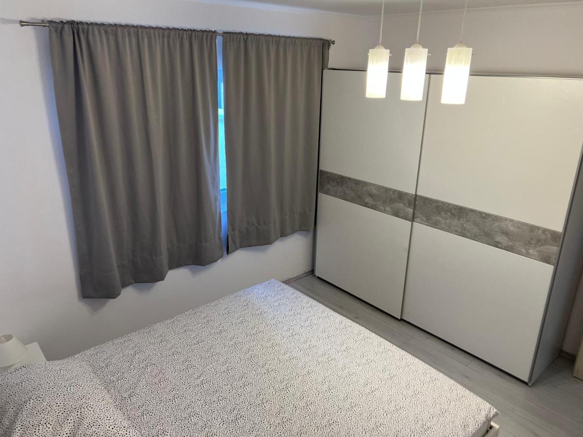 Apartments Pelja Trogir Extérieur photo
